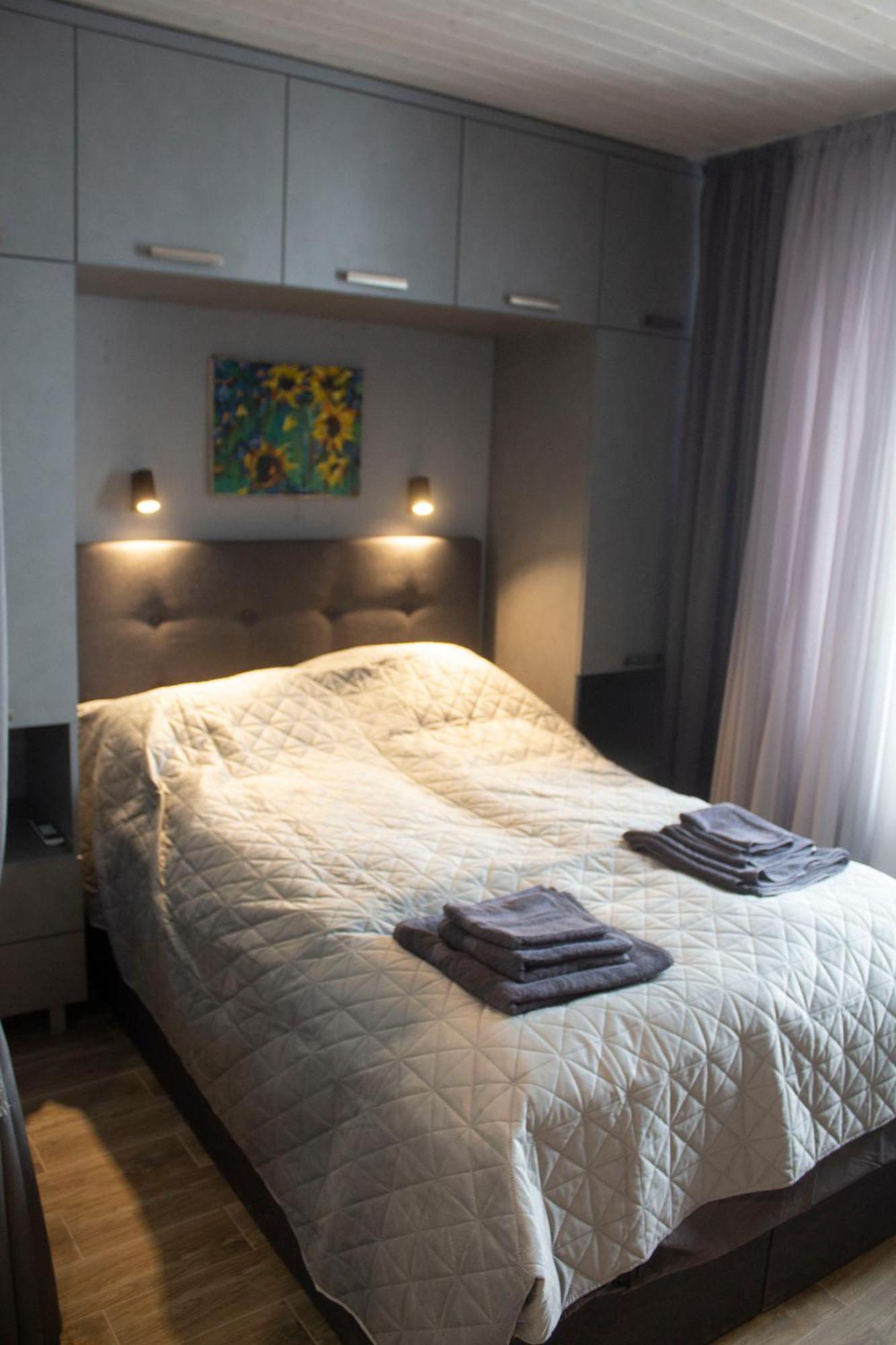 City Center Artmania Apartments Chisinau Bagian luar foto