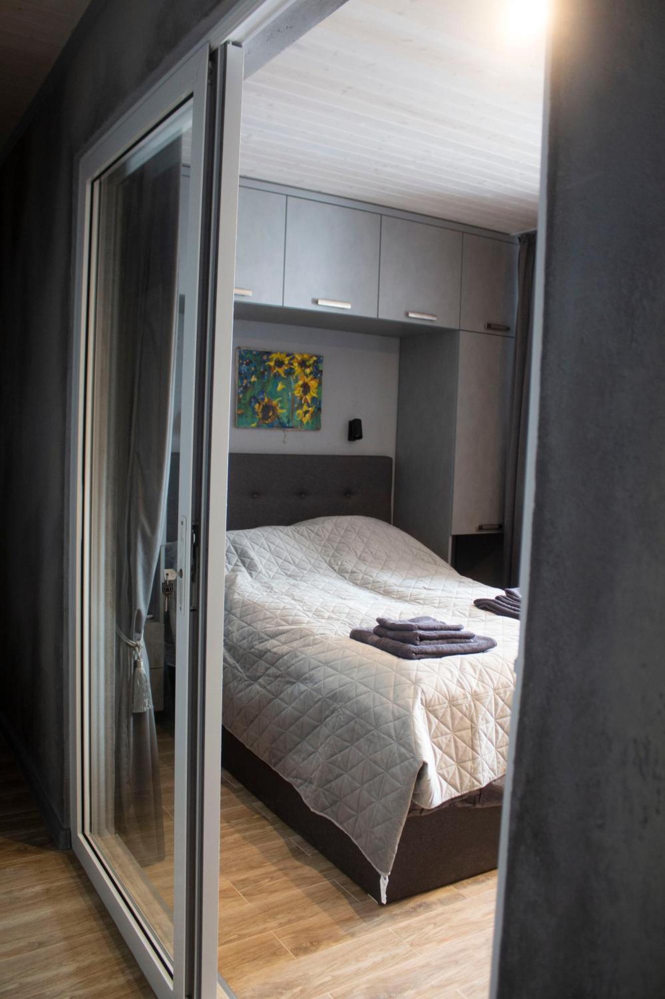 City Center Artmania Apartments Chisinau Bagian luar foto